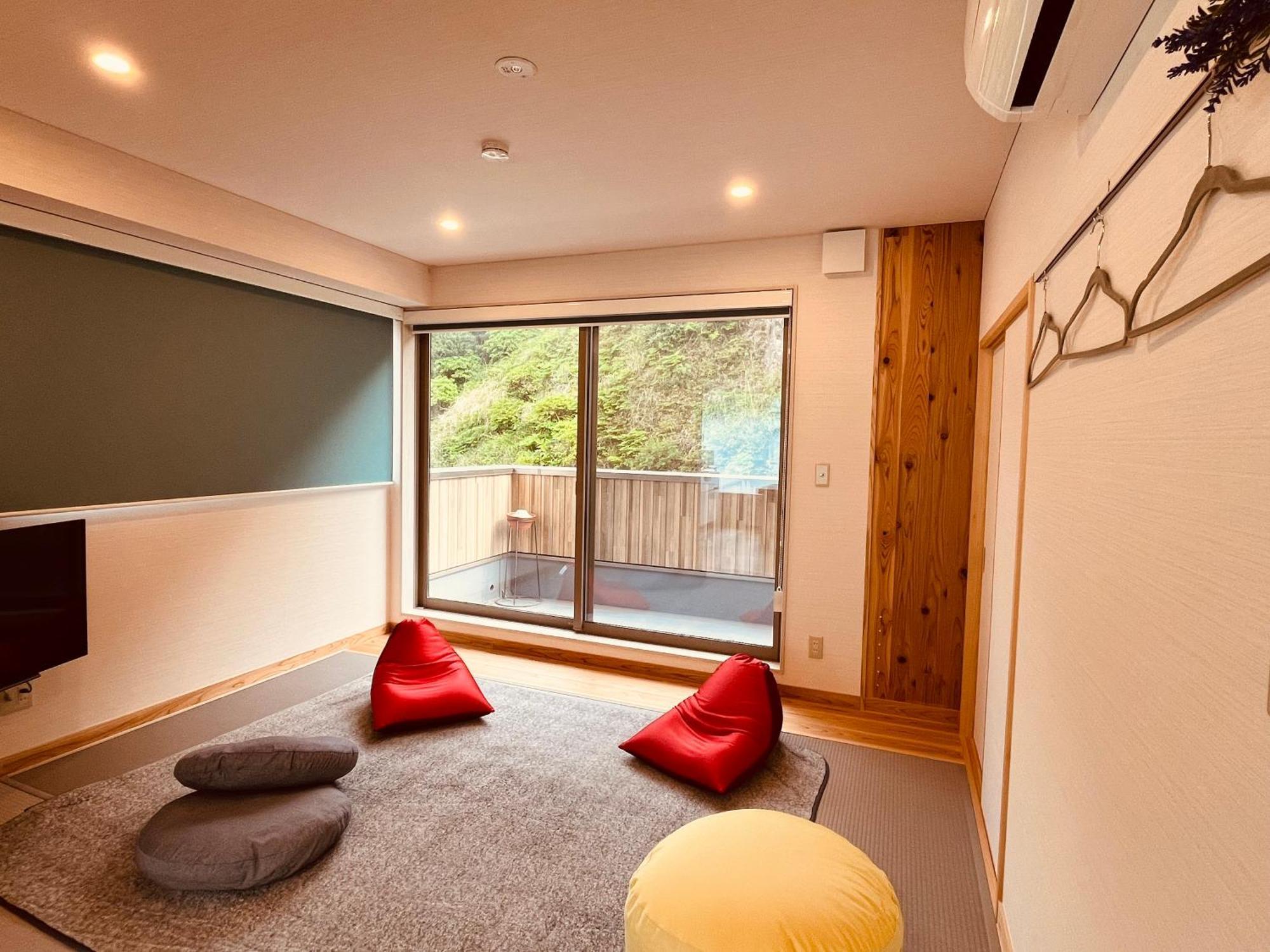 Toraya Attic Villa Shimoda  Exteriör bild